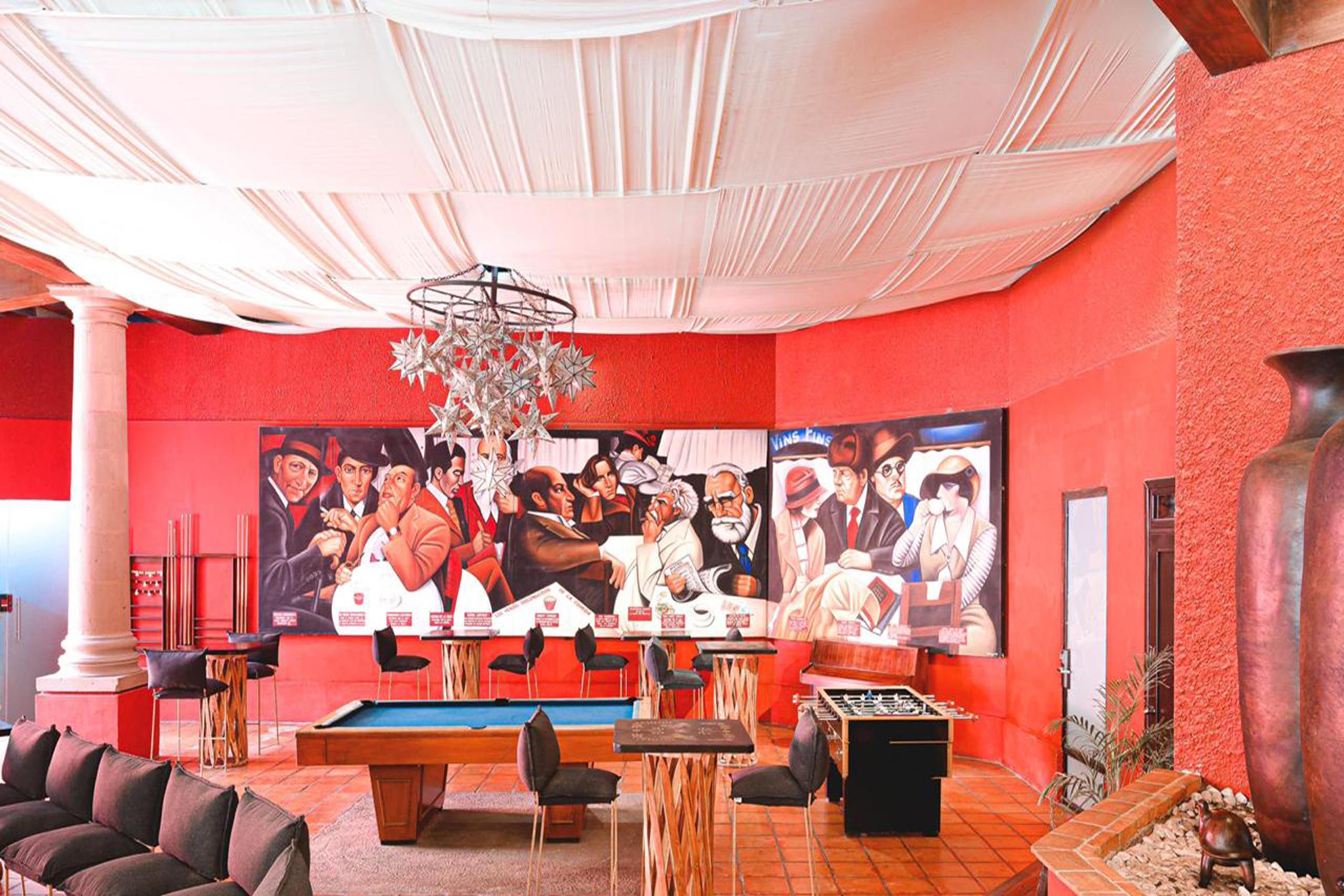 Real De Minas San Miguel De Allende Kültér fotó The interior of the clubhouse